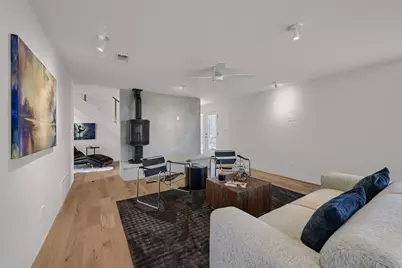 715 N Elm Street, Sherman, TX 75090 - Photo 15