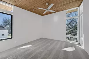 715 N Elm St, Sherman, TX 75090 - Photo 33