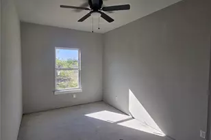 7605 Safe Harbor Dr, Brownwood, TX 76801 - Photo 7