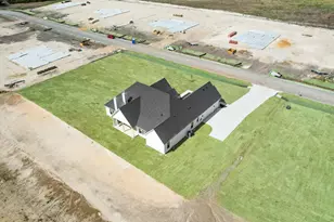 1435 Julian Dr, Van Alstyne, TX 75495 - Photo 39