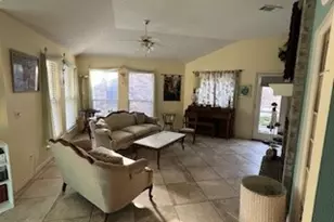 1003 W Lovers Ln, Arlington, TX 76013 - Photo 9