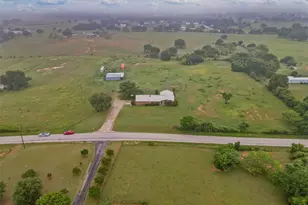 245 Co Rd 3696, Springtown, TX 76082 - Photo 25