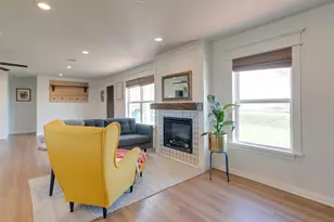 939 Twin Bends Rd, Crawford, TX 76638 - Photo 11