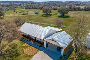 320 English Ct, Springtown, TX 76082 - Photo 11