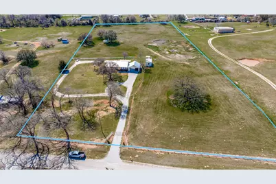 320 English Court, Springtown, TX 76082 - Photo 9