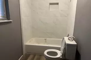 101 N Walnut St, Lacy Lakeview, TX 76705 - Photo 9