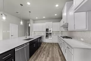 604 Crystal Vw Dr, Mansfield, TX 76063 - Photo 21