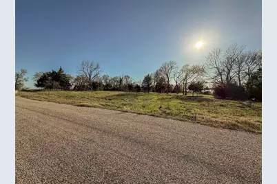 2051 Bluffview Lane, Lone Oak, TX 75453 - Photo 3