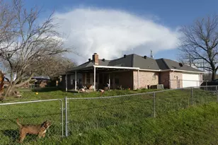 606 W Mulberry St, Decatur, TX 76234 - Photo 7