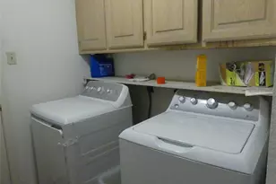 606 W Mulberry St, Decatur, TX 76234 - Photo 17