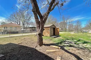 1169 W Park St, Stephenville, TX 76401 - Photo 19