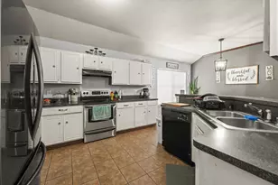 5045 E Rim Rd, Dallas, TX 75211 - Photo 11