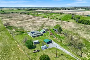 1045 Stanfield Church Rd, Whitesboro, TX 76273 - Photo 27