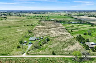 1045 Stanfield Church Rd, Whitesboro, TX 76273 - Photo 25
