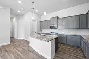 2000 Belvedere St, Garland, TX 75041 - Photo 7