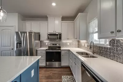 7135 Sandy Oaks Drive, Whitney, TX 76692 - Photo 13