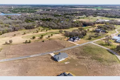 7135 Sandy Oaks Drive, Whitney, TX 76692 - Photo 7