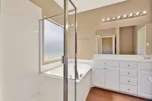 1217 Foxtail Ln, Crowley, TX 76036 - Photo 17