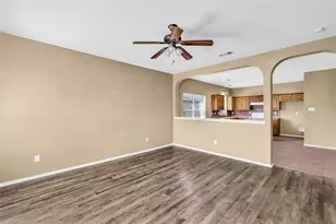 1217 Foxtail Ln, Crowley, TX 76036 - Photo 5