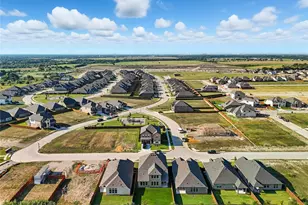 821 Alderwood Dr, Red Oak, TX 75154 - Photo 35