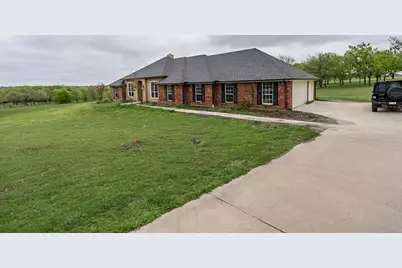 198 Serrano Court, Weatherford, TX 76087 - Photo 5