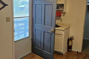 4 W Sherman St, Mullin, TX 76864 - Photo 7