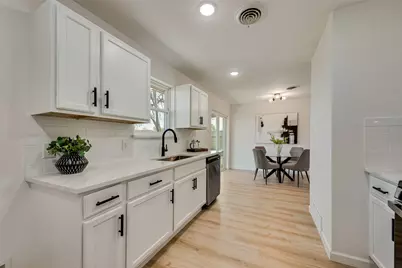 2809 Maple Drive, Garland, TX 75042 - Photo 9