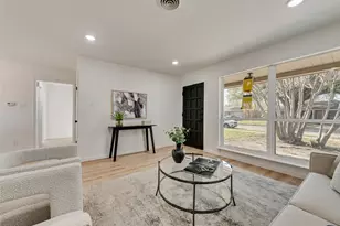 2809 Maple Dr, Garland, TX 75042 - Photo 5