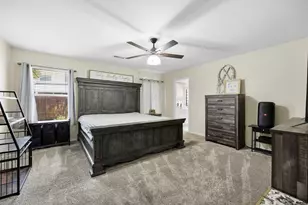 313 Angela Dr, Burleson, TX 76028 - Photo 11