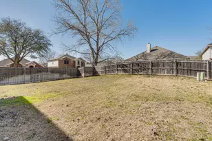 4640 Summer Oaks Ln, Fort Worth, TX 76123 - Photo 23
