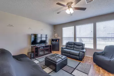 4640 Summer Oaks Lane, Fort Worth, TX 76123 - Photo 7