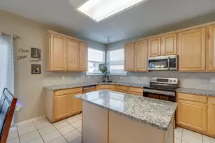 4640 Summer Oaks Ln, Fort Worth, TX 76123 - Photo 13