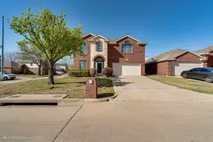 4640 Summer Oaks Ln, Fort Worth, TX 76123 - Photo 3