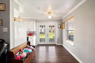 700 W 3rd Ave, Corsicana, TX 75110 - Photo 3