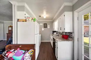 700 W 3rd Ave, Corsicana, TX 75110 - Photo 11