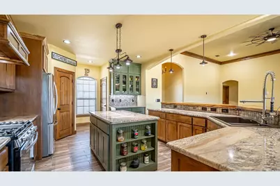 114 Woodlot Lane, Azle, TX 76020 - Photo 13