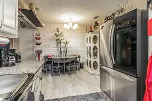 5818 Santa Fe Dr, Arlington, TX 76017 - Photo 3