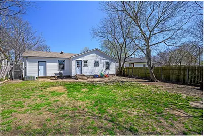 2106 N Alexander Street, Sherman, TX 75092 - Photo 15