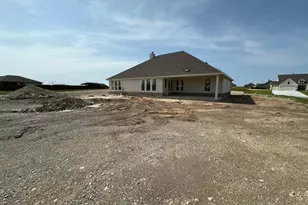 124 Llanos Dr, Decatur, TX 76234 - Photo 13