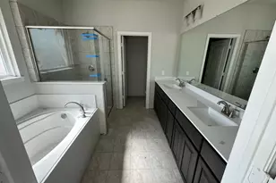 124 Llanos Dr, Decatur, TX 76234 - Photo 9