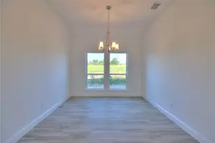 10171 Blue Jay Ln, Benbrook, TX 76126 - Photo 5