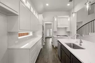 10133 La Frontera Dr, Fort Worth, TX 76179 - Photo 13