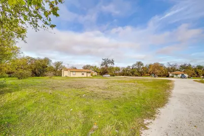 1101 E Main Street, Crowley, TX 76036 - Photo 21