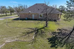 2075 Huling Rd, Sanger, TX 76266 - Photo 33