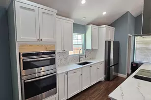 810 Thornton-Carter St, Mexia, TX 76667 - Photo 5