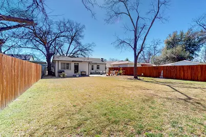 3211 Bertrand Avenue, Dallas, TX 75215 - Photo 37