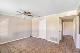 852 W Vanderbilt, Stephenville, TX 76401 - Photo 7