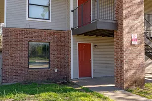 892 W Vanderbilt, Stephenville, TX 76401 - Photo 5