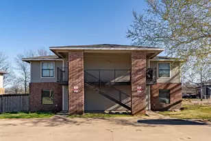 892 W Vanderbilt, Stephenville, TX 76401 - Photo 3