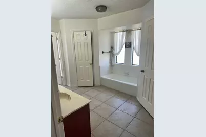 901 Freestone Court, Arlington, TX 76017 - Photo 13